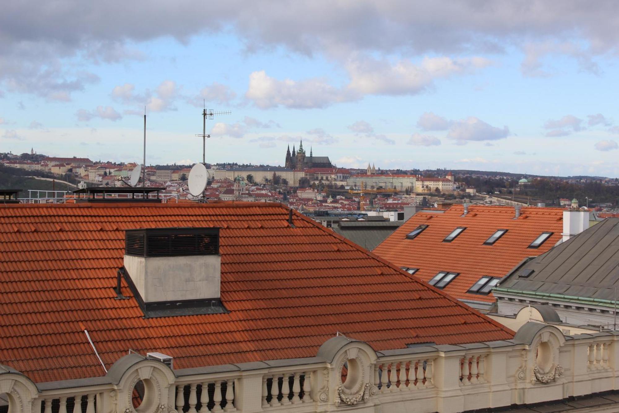 Sokolska Lägenhet Prag Exteriör bild