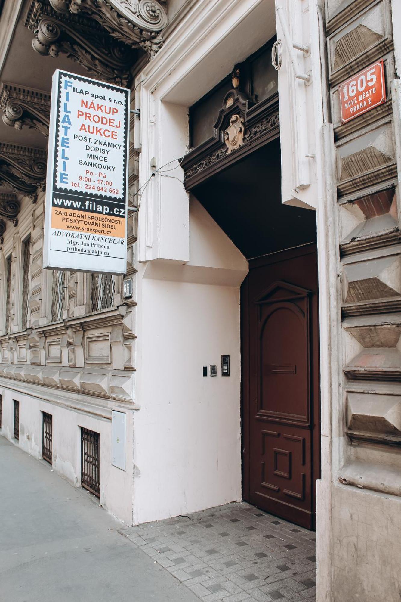 Sokolska Lägenhet Prag Exteriör bild